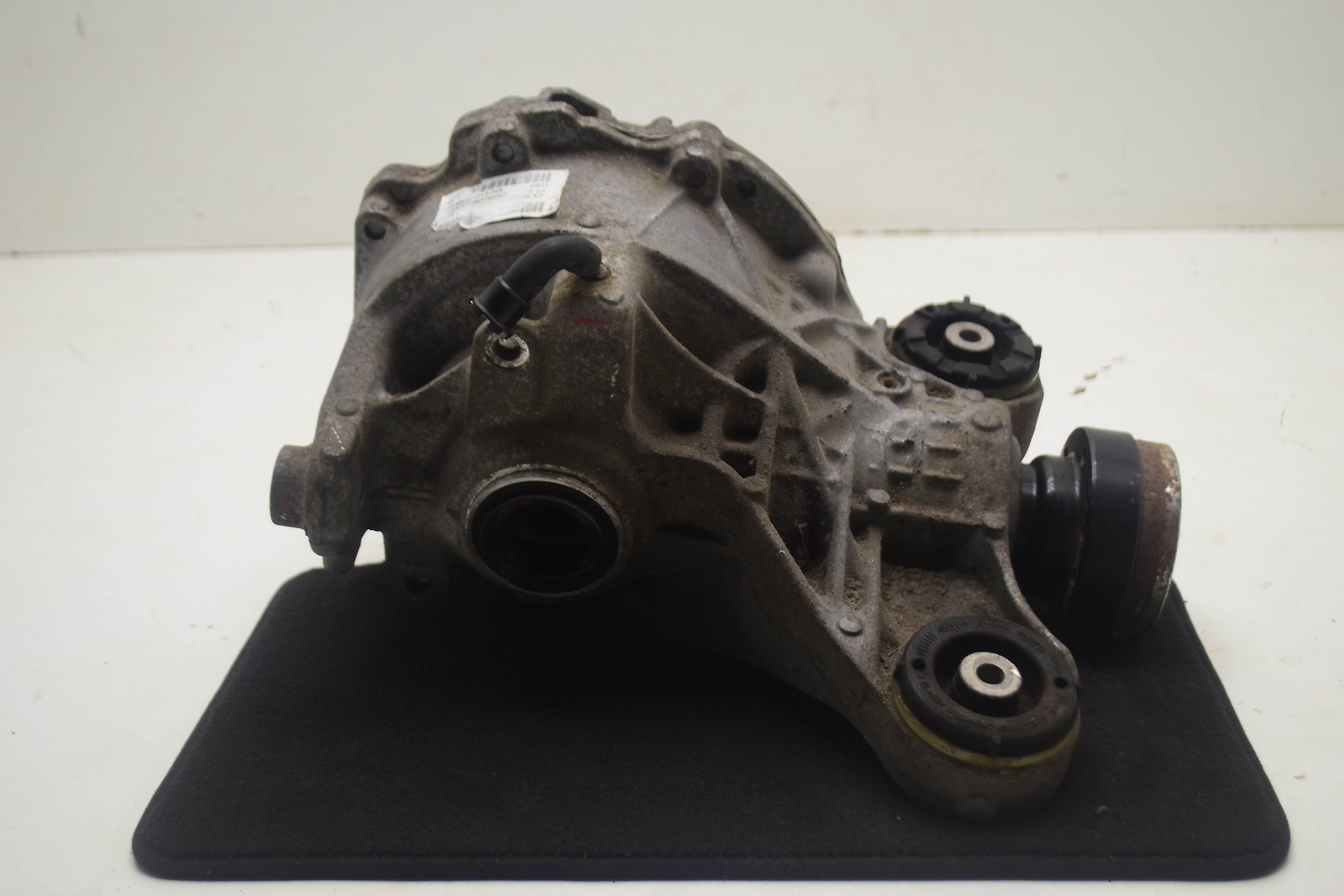 JAGUAR F-PACE X761 Rear Differential OEM 3.23 HK83-4A213-HA | eBay