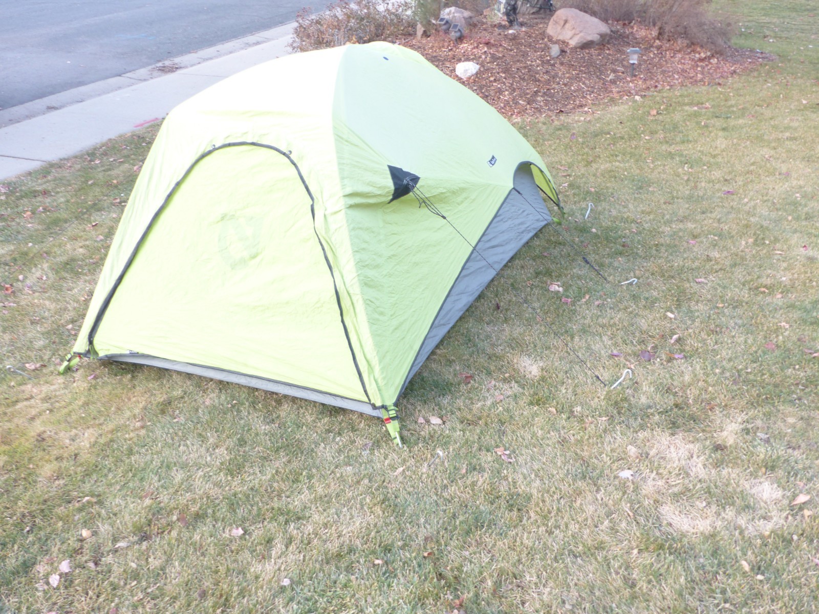 Nemo Espri LE 2 3-Season 2-Person Lightweight Hiking Camping Tent Green READ!