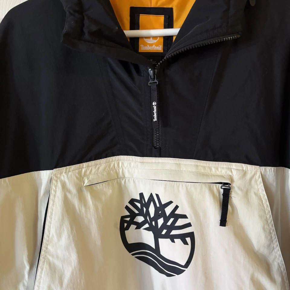 Chaqueta anorak aislada Timberland Icon para hombre negra/beige, talla S Foto 2 de 4