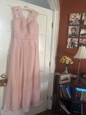 Mother Of The Bride Or Groom Dress. Could Be Used As Bridesmaid Dress Also.