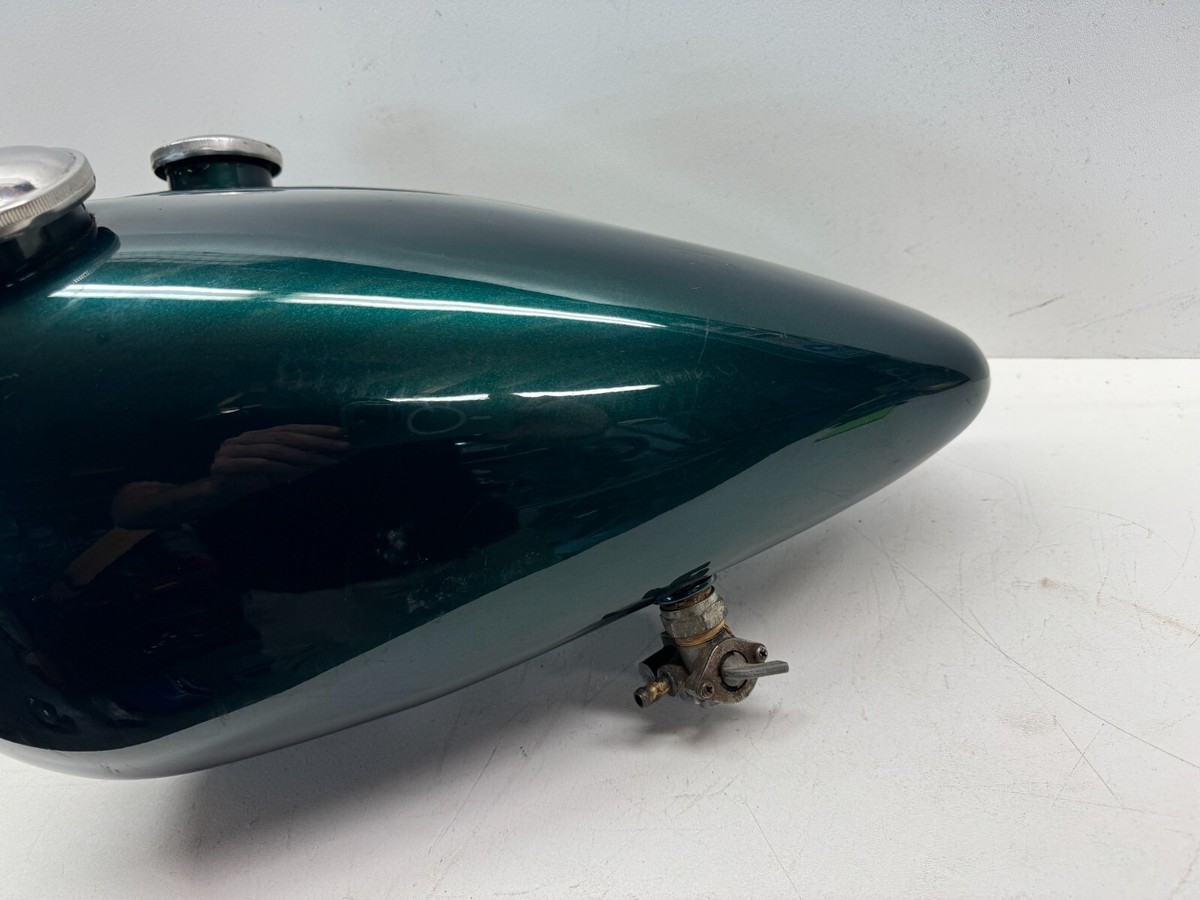 1970'S HARLEY SHOVELHEAD MOTORCYCLE GAS FUEL TANKS FLH FL FXS LOW