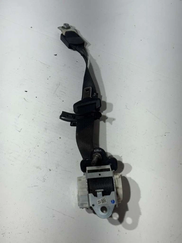 Jeep Cherokee 2014-2018 retractor de cinturón de seguridad trasero derecho P1UU52DX9AC OEM Foto 2 de 3