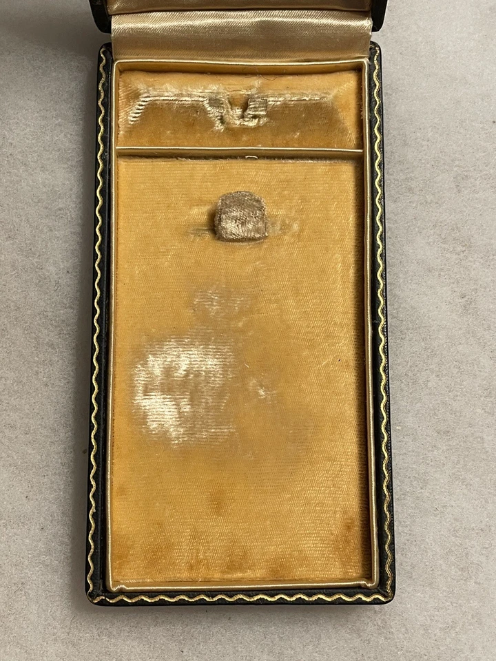 WW2 WWll Madera Ejército de Estados Unidos Púrpura Medalla Corazón Estuche - Prendedor Medalla Foto 2 de 4