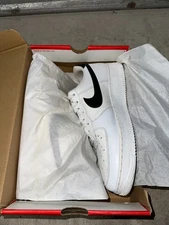 Nike Air Force 1 Sneakers Mens 11.5 Dragon White Black Leather Swoosh Comfort