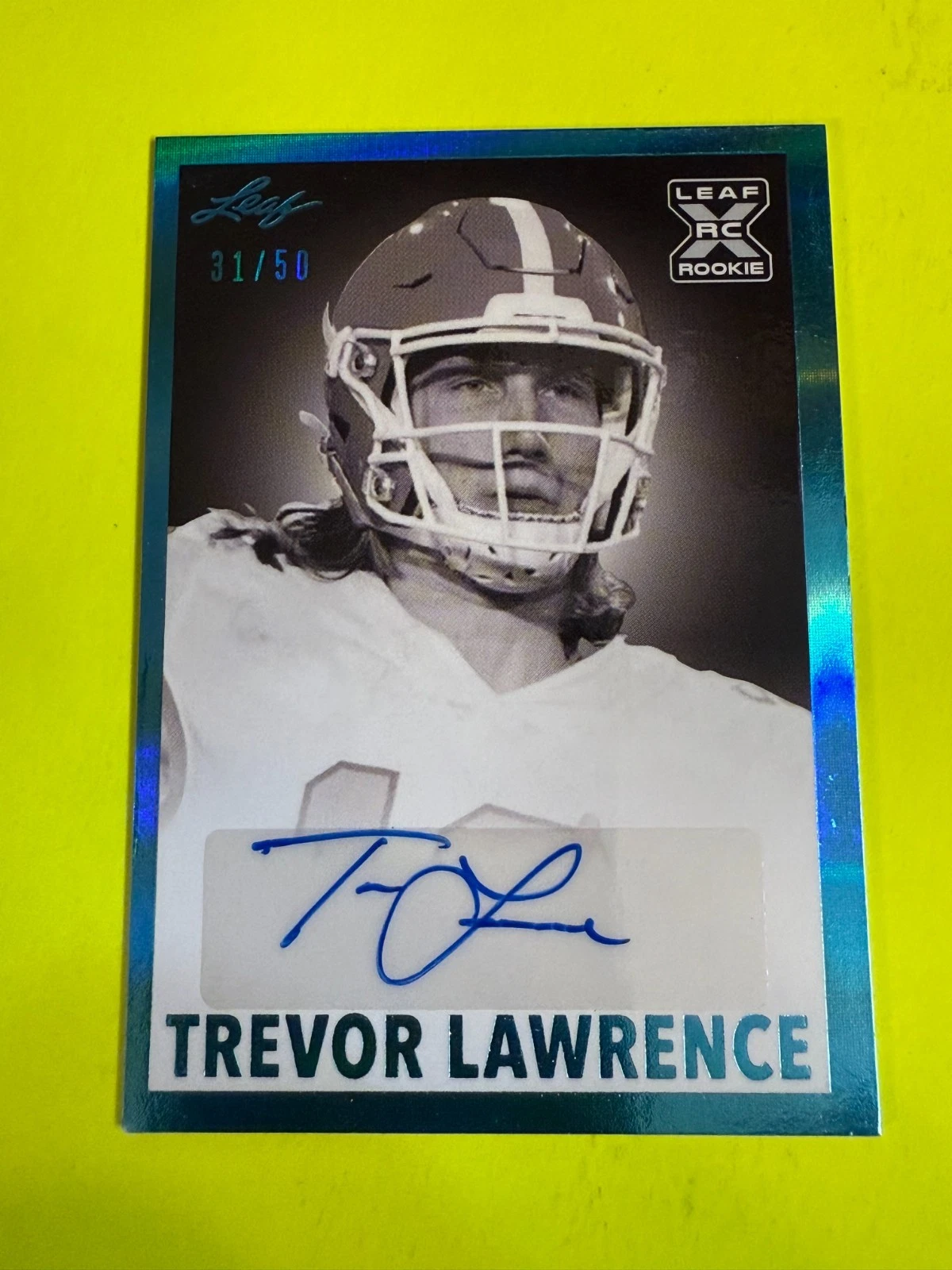 Trevor Lawrence Leaf Memories 1960 Autographs #BWTL1 Platinum Spectrum