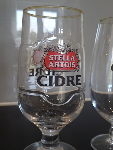 STELLA ARTOIS - Cidre - 2/3 pint - Stem glasses - 16cm tall - VGC - Picture 3 of 3