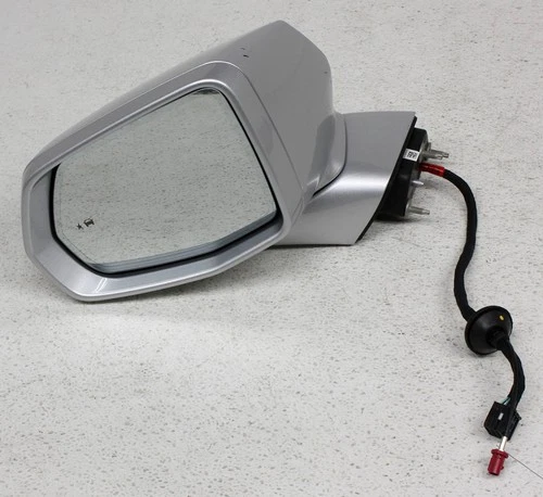 OEM Left Driver Side Mirror For Cadillac XT6 Luxury Radiant Silver Scratched