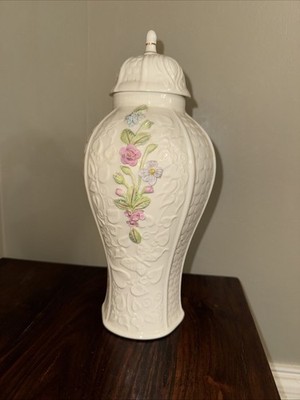 Belleek 1998 Millennium Collection Covered Vase 12 