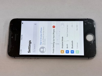 UNLOCKED Apple iPhone SE 16GB 4G LTE Smart Cell Phone / T-Mobile