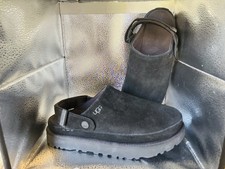 UGG Goldenstar Clog Women's 9 Black