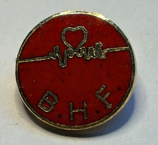 VINTAGE B.H.F. (BRITISH HEART FOUNDATION) RED ENAMEL GOLD TONE PIN BADGE
