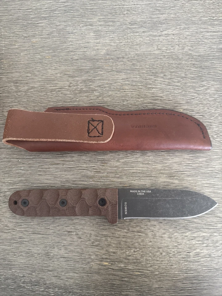 Cuchillo de supervivencia de hoja fija ESEE PR4 con funda de cuero - óxido negro Foto 2 de 2