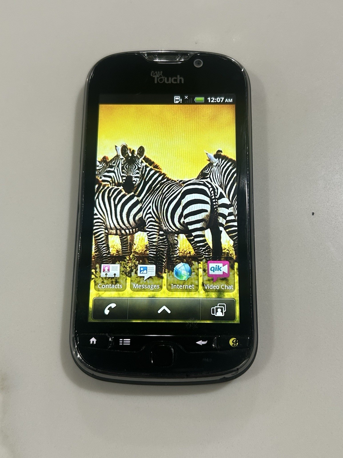HTC Tmobile MyTouch 4G - PD 15100 - Smartphone ***READ***