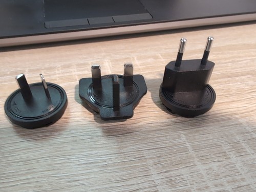 Power Plug Adapter Set for International Outlets - Zdjęcie 2 z 3