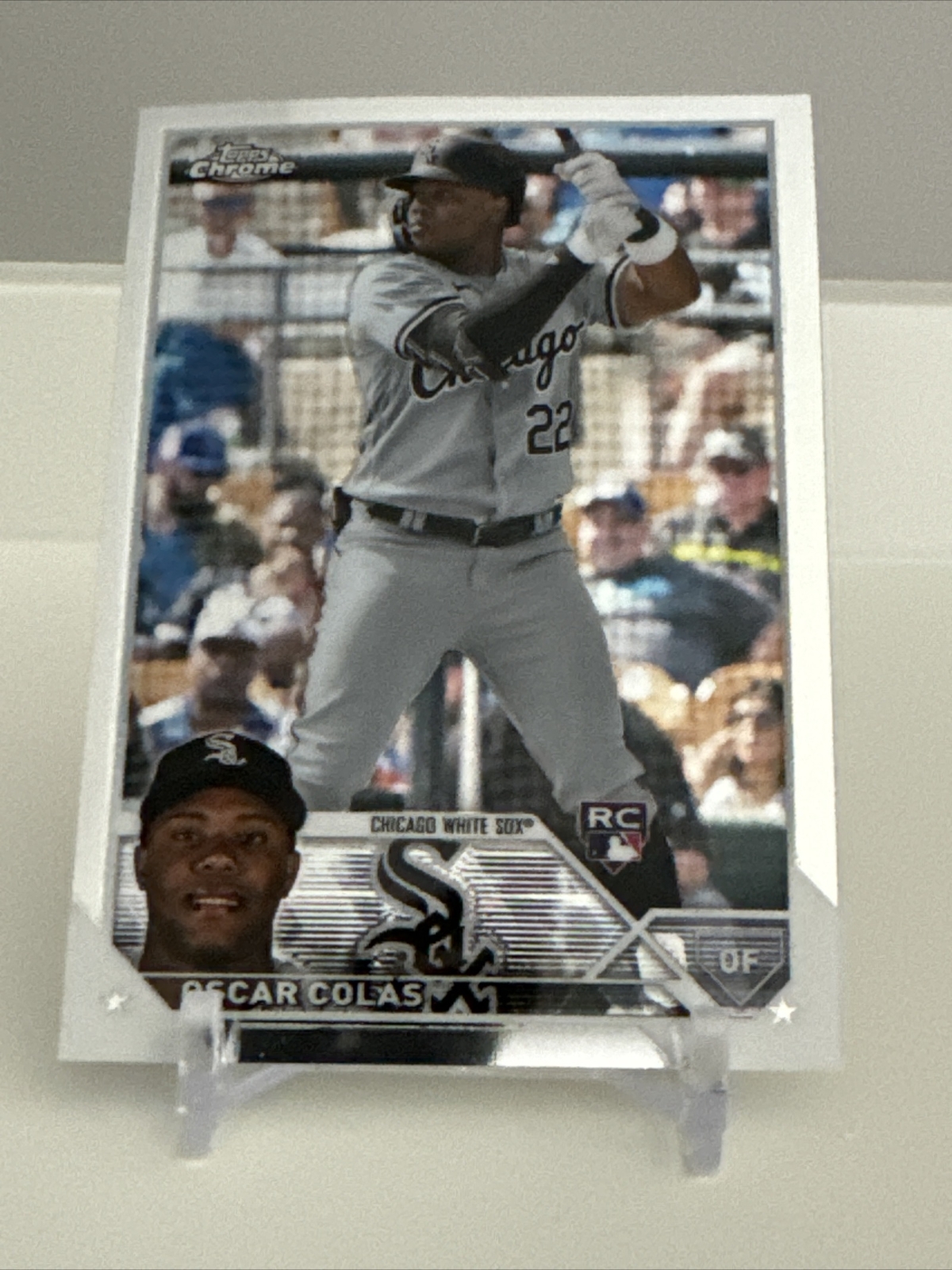 2023 Topps Chrome Oscar Colas - ROOKIE CARD #145 White Sox