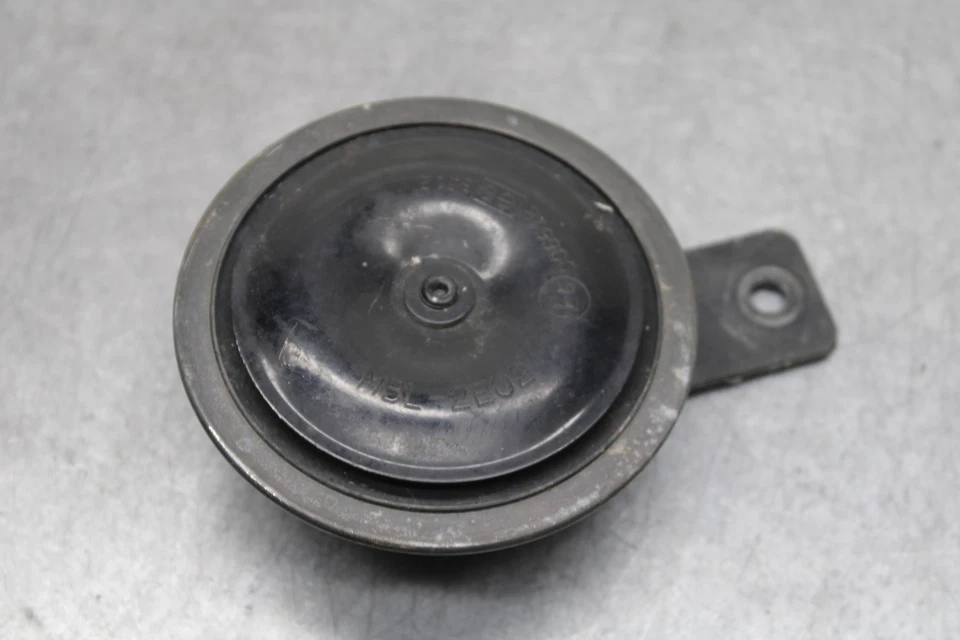 04-12 HONDA ST1300A SEÑAL BOCINA (ARTÍCULO A) BB669 Foto 2 de 4