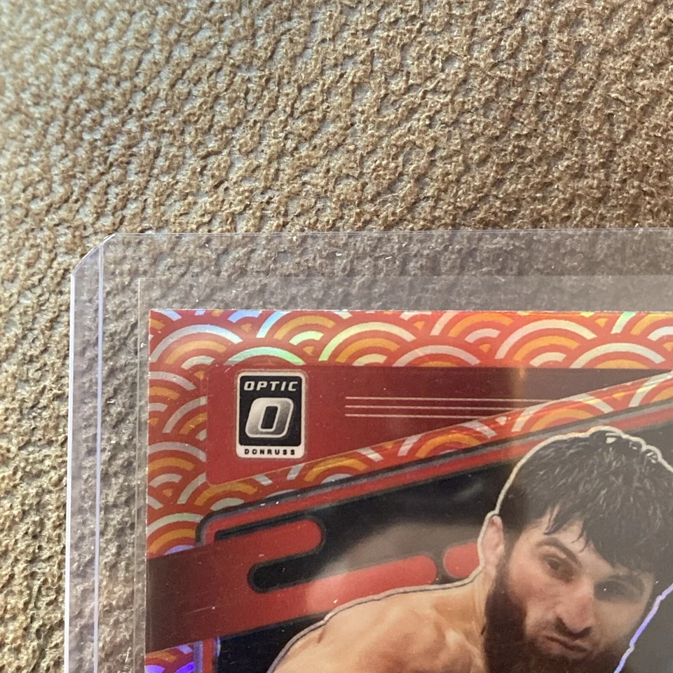 UFC 2022 "MAGOMED ANKALAEV" #10 PHOTON Case Hit Panini Donruss Optic Prizm SSP - Image 2 of 4