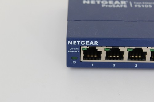NETGEAR ProSafe 5-Port 10/100 Ethernet Unmanaged Switch (GS105NA) W/ PSU - Picture 2 of 15