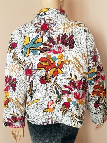 CHICO'S Artsy Artisan Mixed Media Embellished Multicolor Floral Denim Jacket 3 - Picture 2 of 3