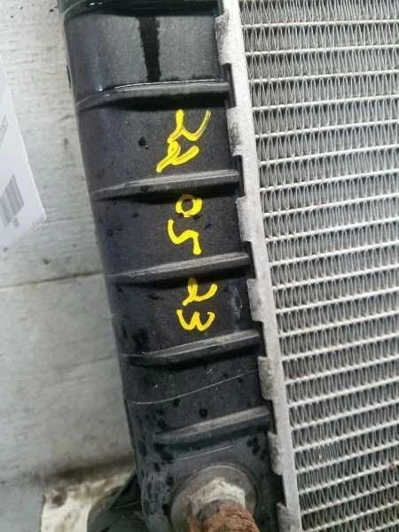 Radiador 4 cilindros 2TRFE motor compatível com 05-15 TACOMA 1039001 - Imagem 4 de 4