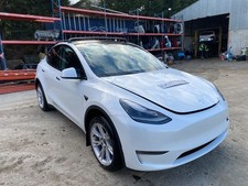 TESLA MODEL Y BREAKING HV BATTERY SPARE PARTS WHEEL NUT 2021-2024 1