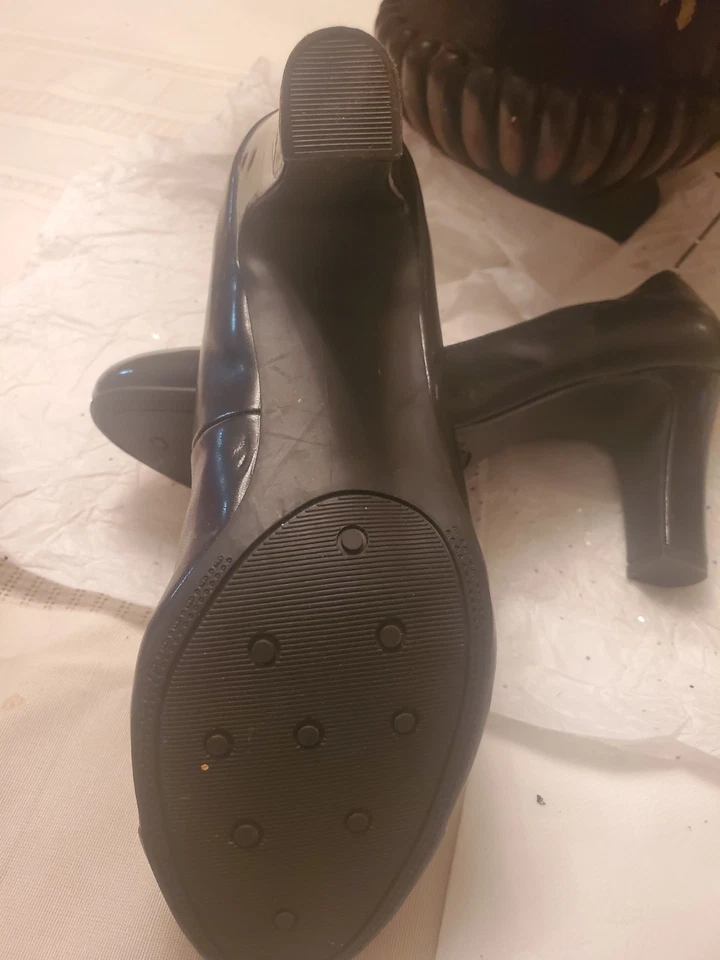 Zapatos de salón Life Stride negros de tacón alto talla 10W • Zapatos de vestir para mujer • Cómodos Foto 4 de 4