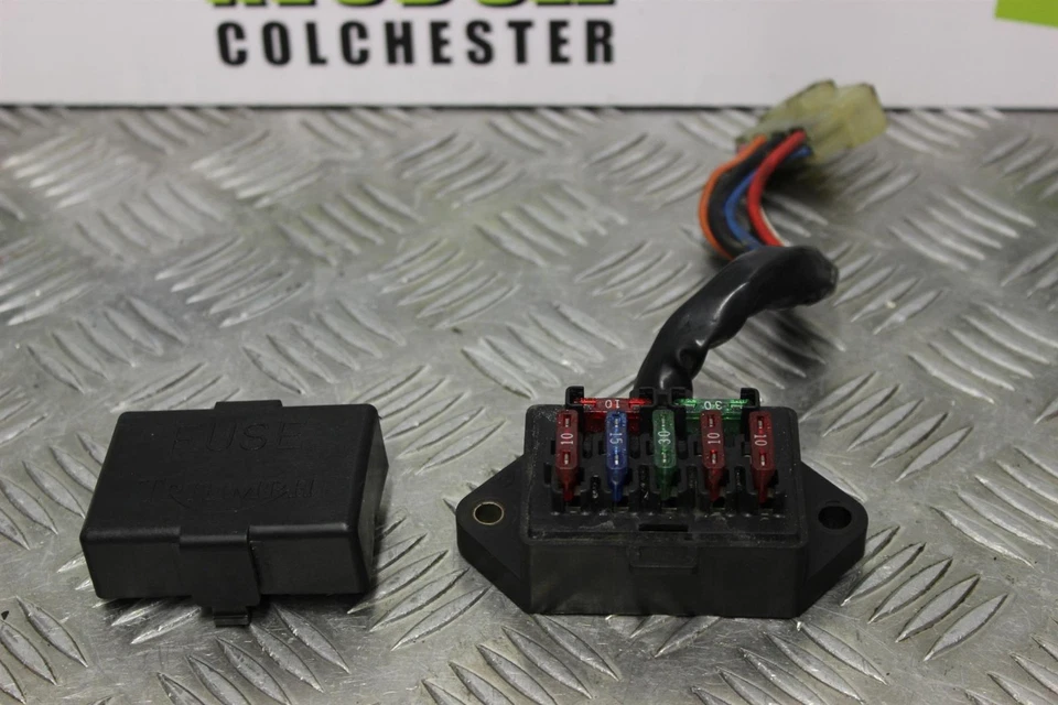 Caja de fusibles Triumph Adventurer 900 1996 a 2001 B100 Foto 3 de 4