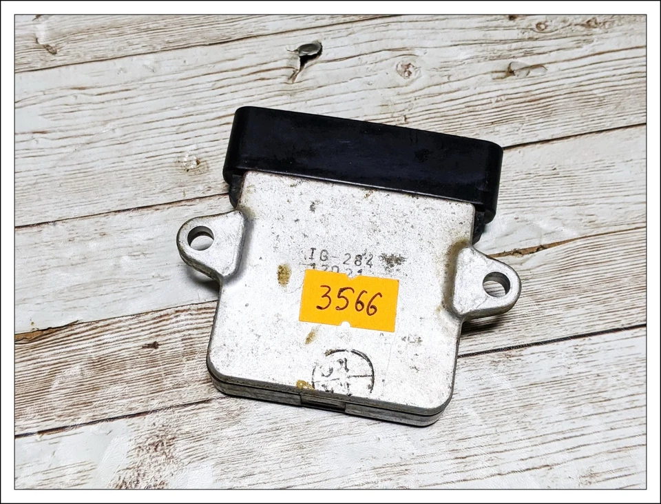 ✅ 1996-2003 Toyota 3.0L 3.4L Ignition Control Module 89621-35020 Genuine OEM - Image 3 of 3