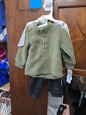 9m brand new three piece outfit set from carter's item 51G4