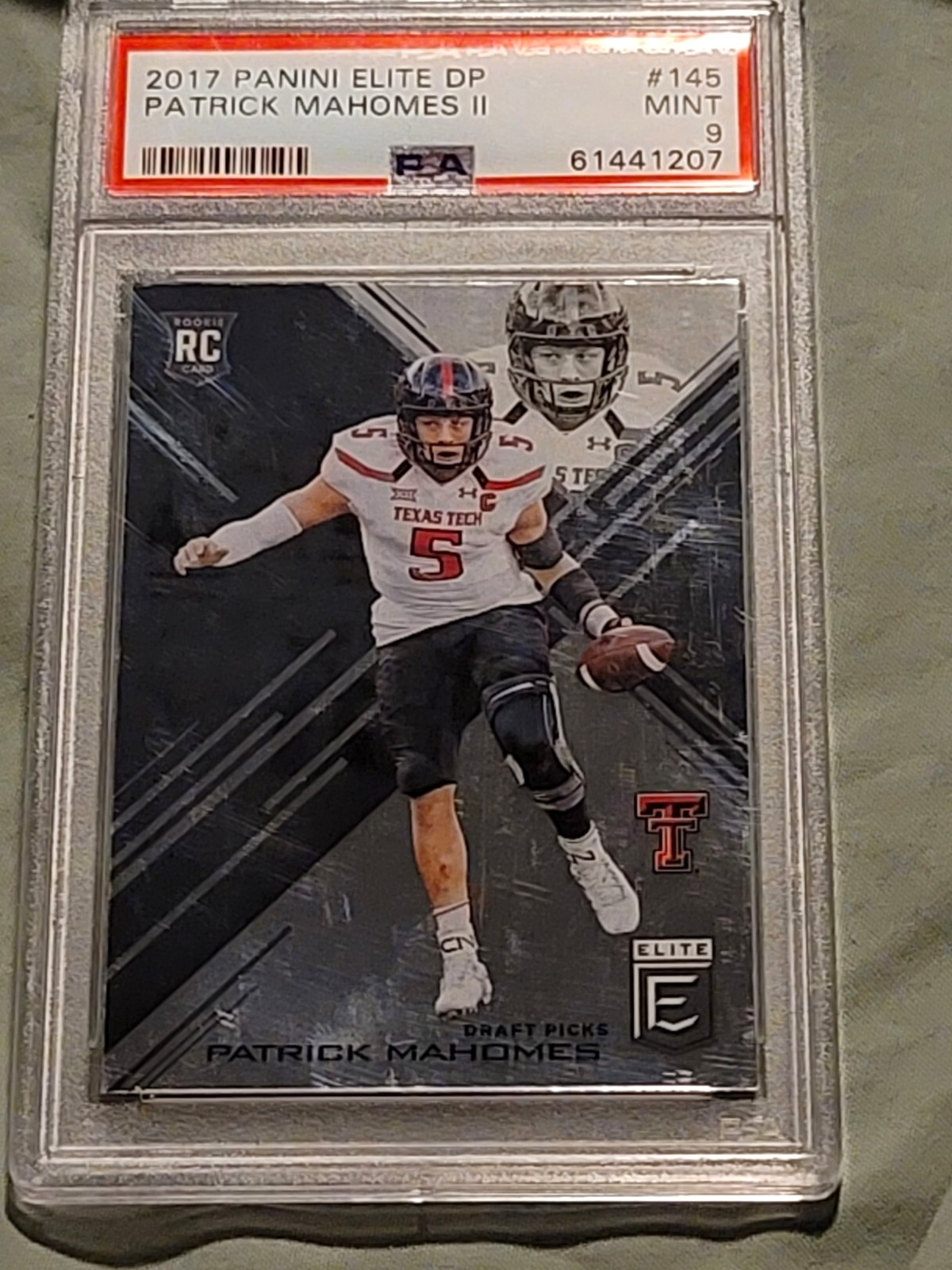 Panini 2017 Elite Draft Picks Patrick Mahomes II #145 Rookie Psa 9 Slab 