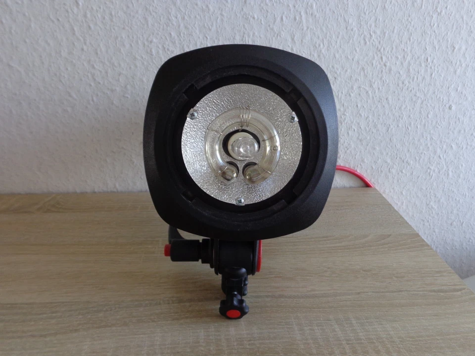 Multiblitz Studioblitz Profilux ECO250, neuwertiger TOP Zustand mit Zubehör - Bild 4 von 4