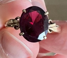 Vintage 14ct Gold Natural Garnet Ring Large Oval Knot Shoulders Size N 3.05g