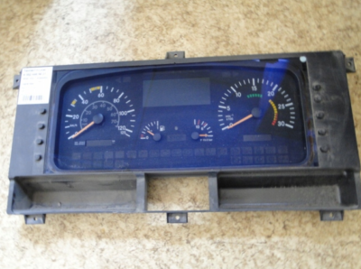 Mercedes Benz Control Panel Instrument Cluster A0024465621 