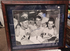 Top 10 Vintage Joe DiMaggio Cards 21