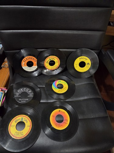Large Lot Of Around 50 Vinyl 45's From Peter Pan & Sesame Street To Bill Hailey - Picture 20 of 20