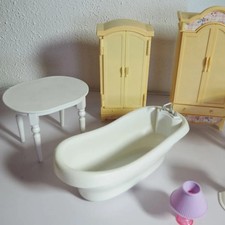 Vintage Mattel Barbie Möbel Set Schrank Badewanne Tische Zubehör 90er Jahre