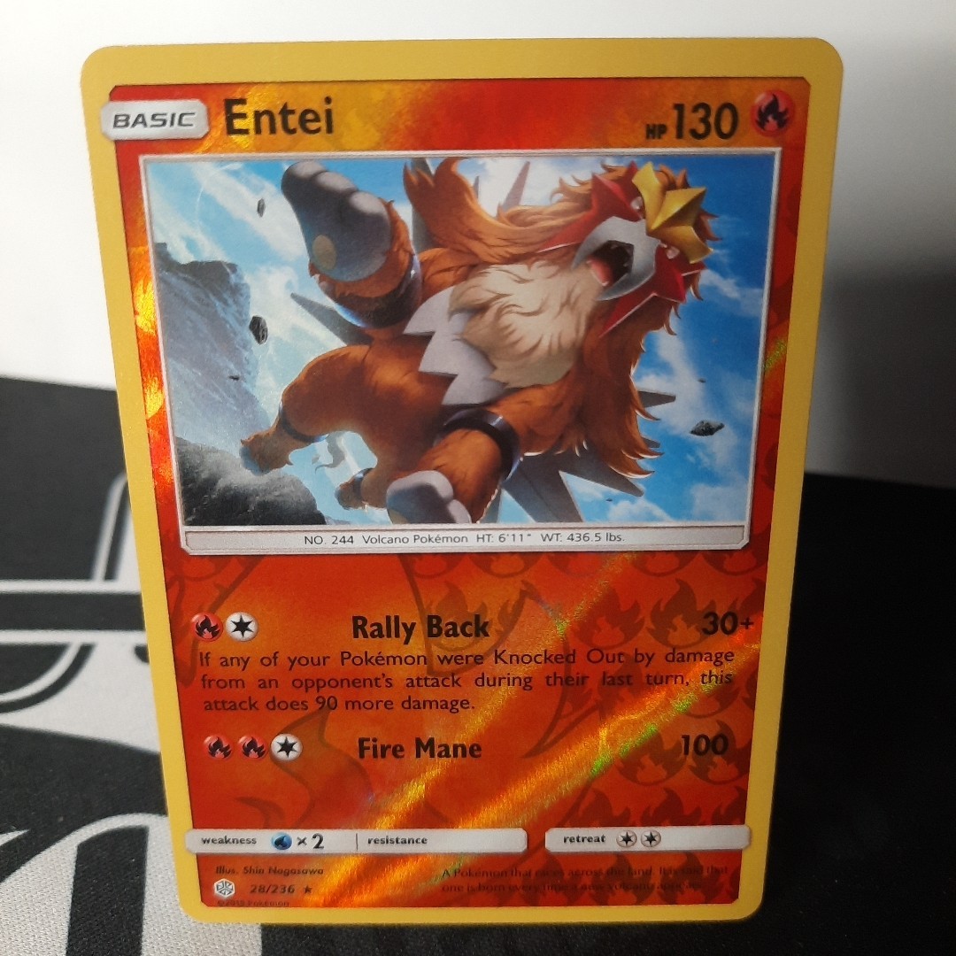 Entei 28/236 Pokemon Cosmic Eclipse Rare Lightly Played Reverse Holo