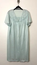 Vintage Val Mode Baby Blue Nightgown Robe Size Medium Satin Lace Flutter Sleeve