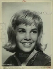 1963 Press Photo Cindy Carol poses for a portrait - hcp30086