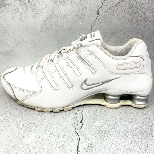 Nike Womens Shox NZ 314561-109 White Silver Platinum Sz 8 Athletic Running Shoes - Afbeelding 1 van 12