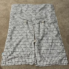 Goldbug On the Go Baby Car Seat Cover White w/ Gray Arrows Unisex Lightweight