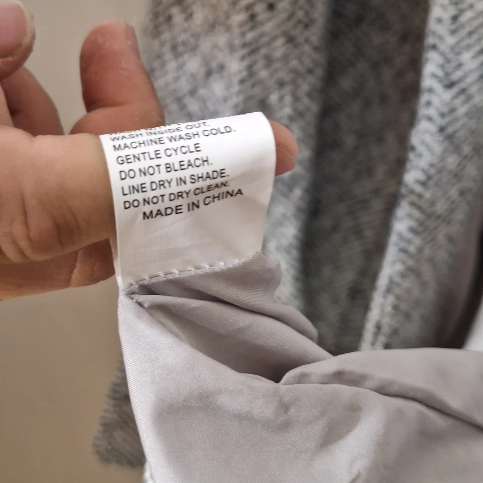 Blazers femininos cinza e branco espinha de peixe tamanho 2X LEIA - Imagem 4 de 4