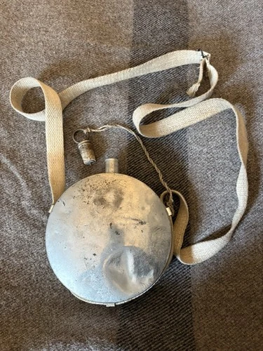 Rare CW Campaigner Quality Reenactor Tin Canteen ~ 1 Side Convex ~ Alex Ulrich