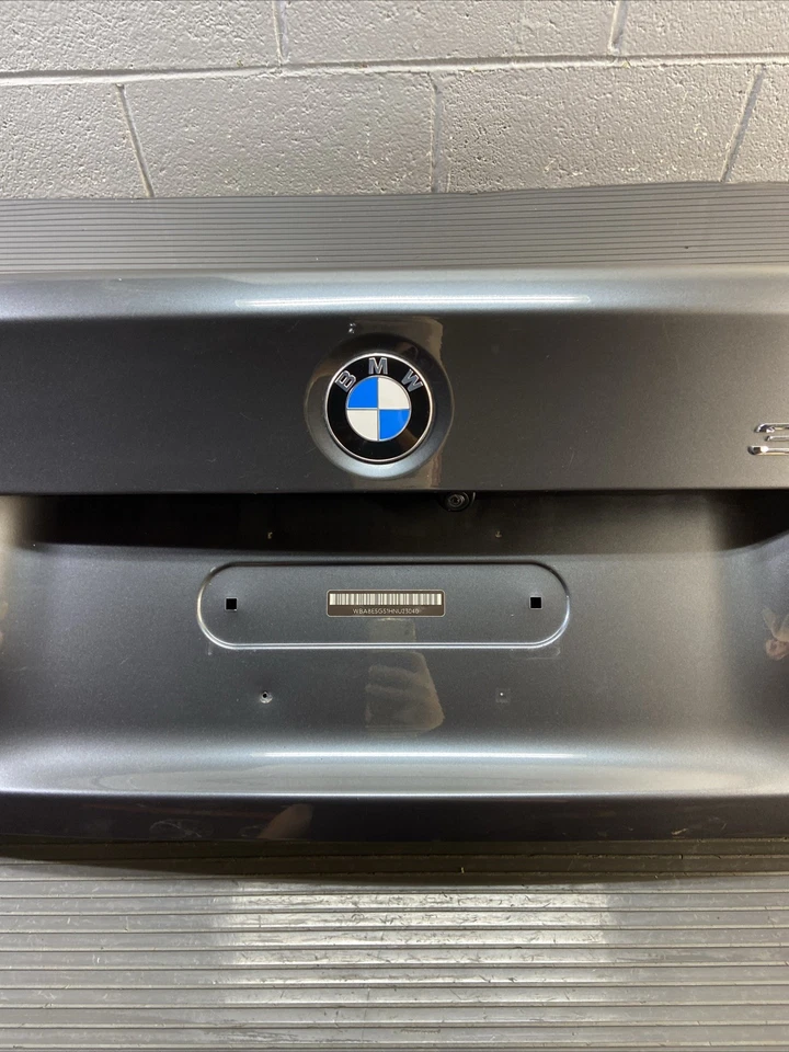2012-2018 BMW F30 320i 328i xDrive Rear Trunk Lid Boot Gray OEM *NOTE* — 第 4/4 张图片