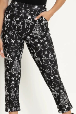 Blackmilk  JINGLE BONES CUFFED PANTS  Size Medium M NWT Xmas Holidays Creepmas