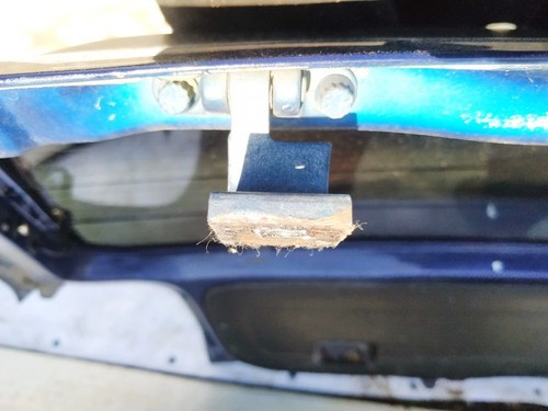 Scharnier für Heckklappe Kofferraumdeckel Hinten Rechts  Volksw DE1445782-80