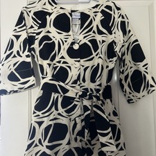 Lesley Evers Medium Black Cream Abstract Print Belted Shirt Dress Made in USA