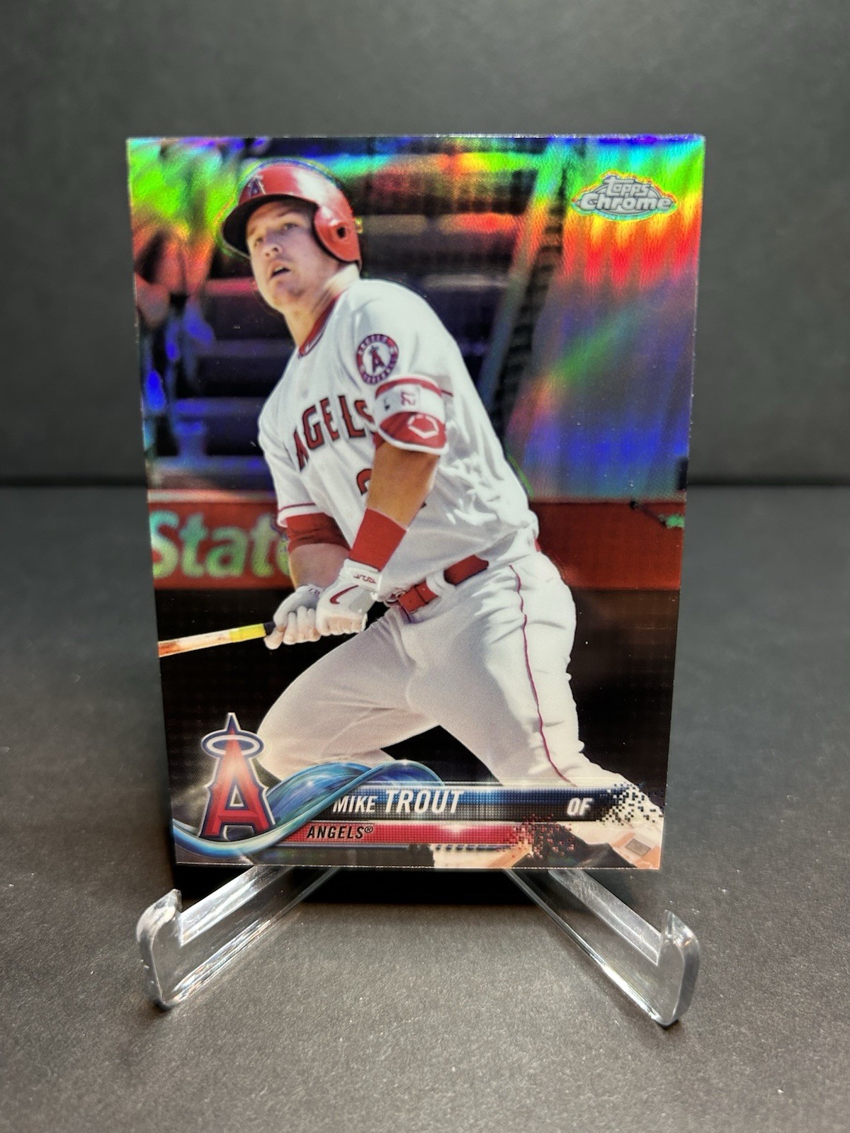 2018 Topps Chrome Refractor Mike Trout #100 - Los Angeles Angels