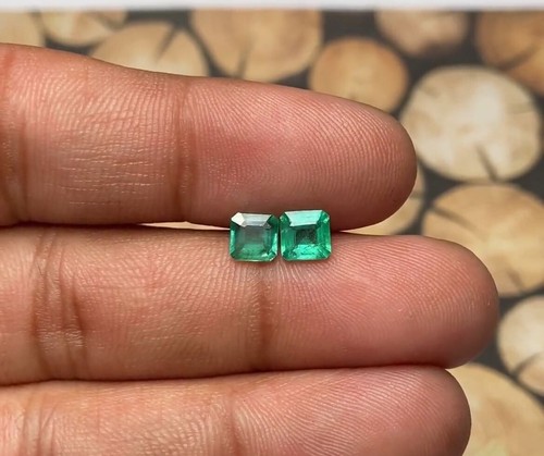 1CT 5MM Pair 100% Natural Zambian Emerald loose gemstone - Picture 3 of 3