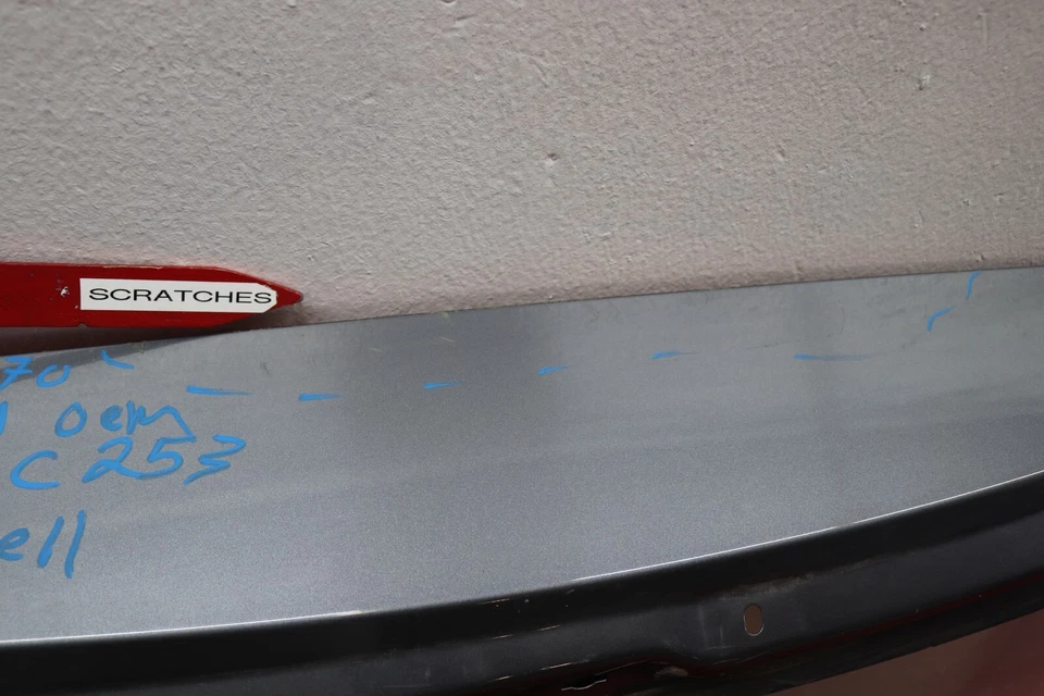 2016 2021 LEXUS LX570 REAR UPPER LIFTGATE SHELL OEM Foto 4 de 4